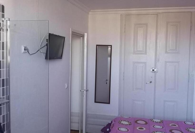 Семейный Номер, Residencial S Juliao Al