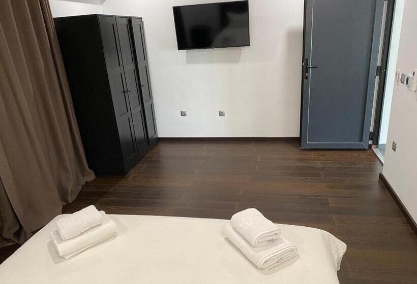 آپارتمان 1 خوابه همکف, Casa Sofia