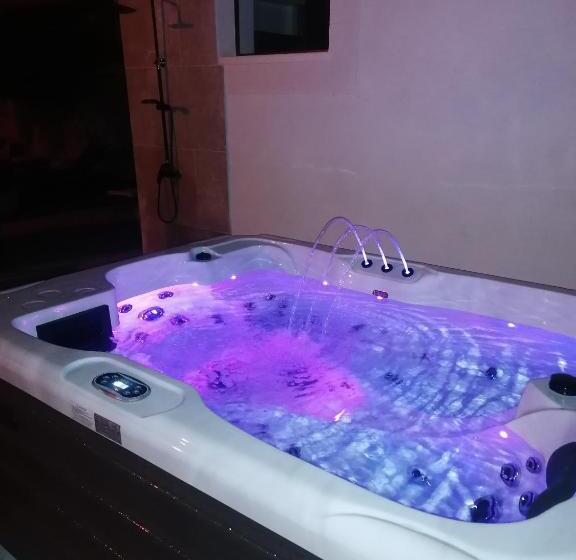 Студия Deluxe, L Atelier De Guytou Et Spa