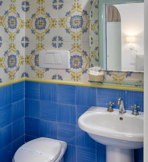 Номер Стандарт Вид на Море с Террасой, Locanda Costa D'Amalfi
