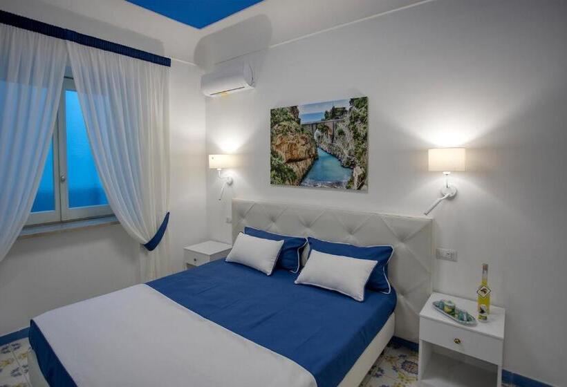 Номер Стандарт, Locanda Costa D'Amalfi