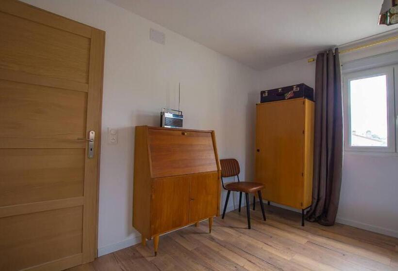 Номер Стандарт, Emilie Une Nuit   3 Chambres Au 2e étage   Maison Avec Chats