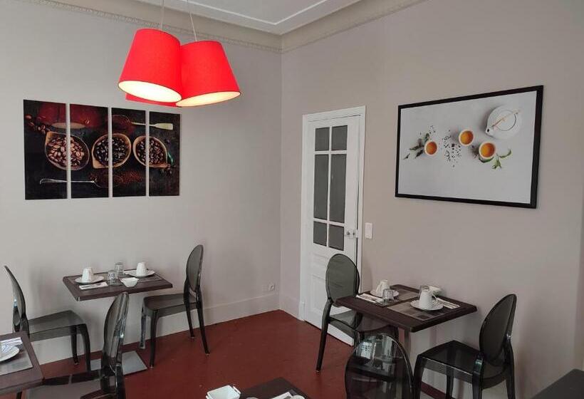 Номер Deluxe Кровать Кинг, Les Jardins De La Fontaine