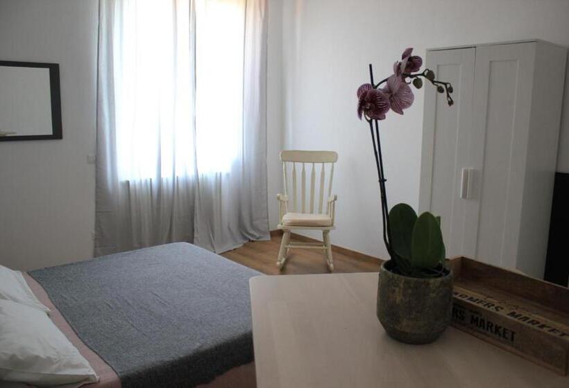 Номер Стандарт, B&b I Due Tigli