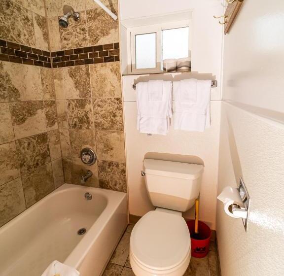Номер Deluxe, Oceanside Ocean Front Cabins