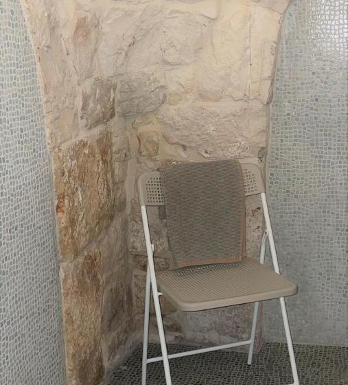 스탠다드 룸 킹사이즈 침대, Masseria La Mandra