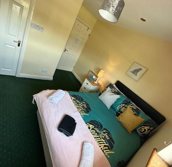 标准间, Edwards Cosy B&b