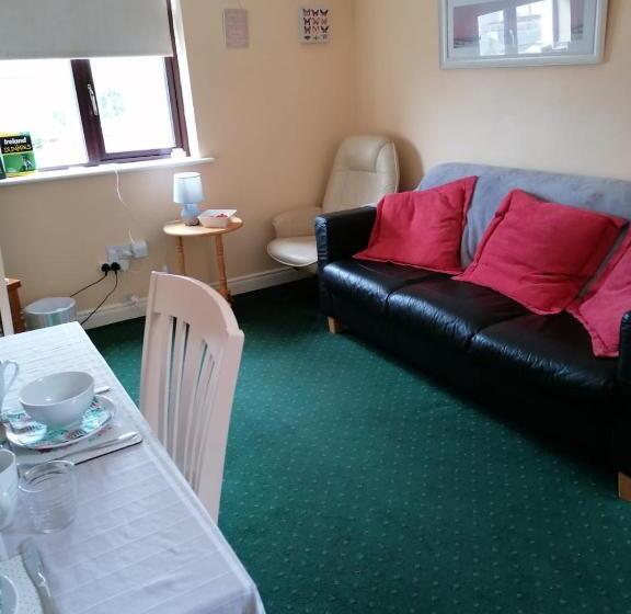 标准房带园景, Edwards Cosy B&b