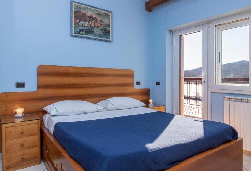 Номер Стандарт Вид на Море, Dal Sandro B&b