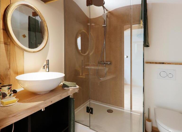 Quarto Estandar, Cochlea
