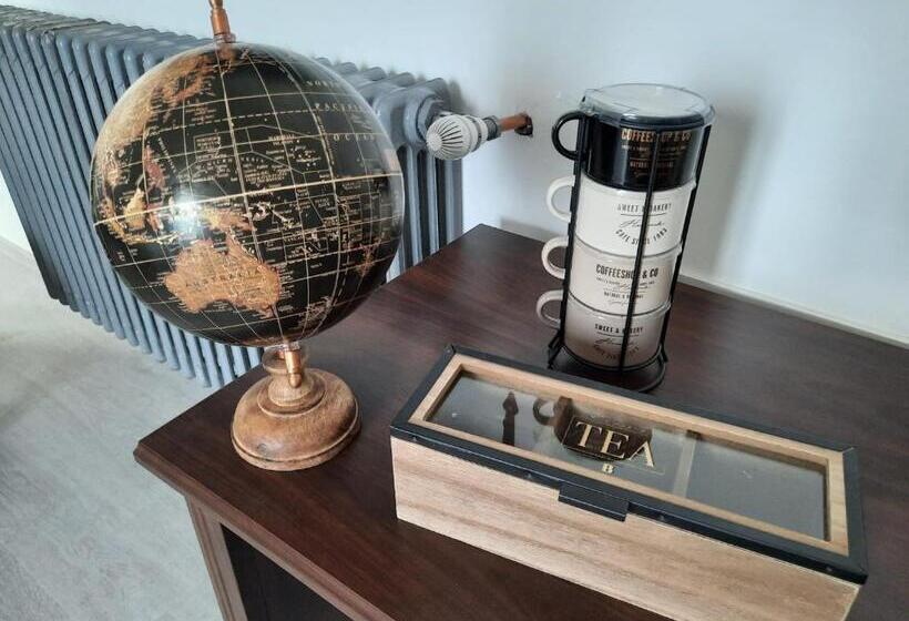 Стандартный Номер Кровать Кинг, Frankie’s House