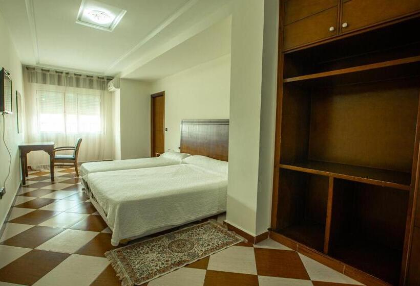 Номер Стандарт, Motel Gzenaya