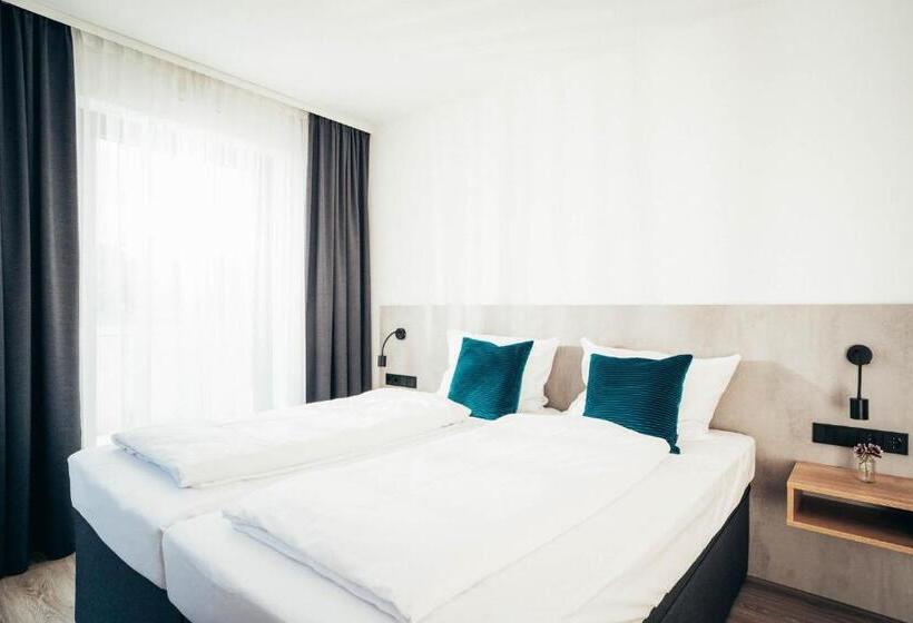 Escritório Superior, Smartliving Apartments Munchen