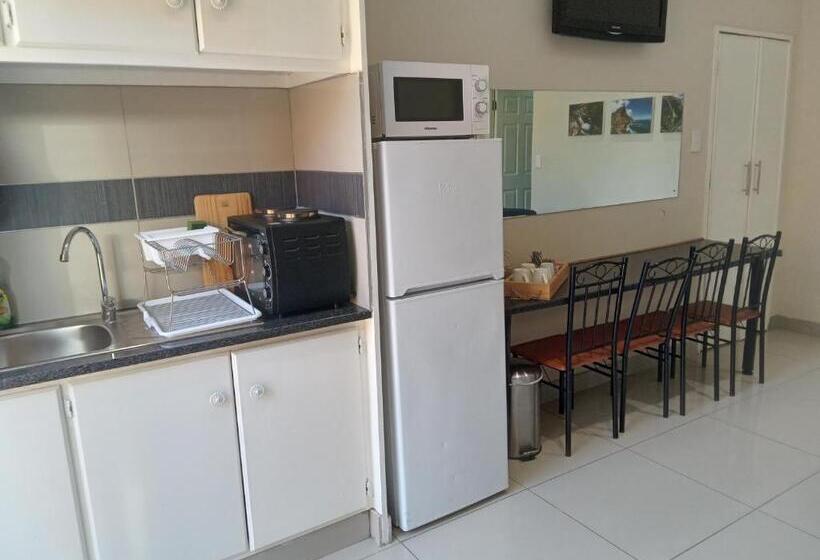 Номер Deluxe Кровать Кинг, Sonhos Dreams Self Catering Garden Cottages