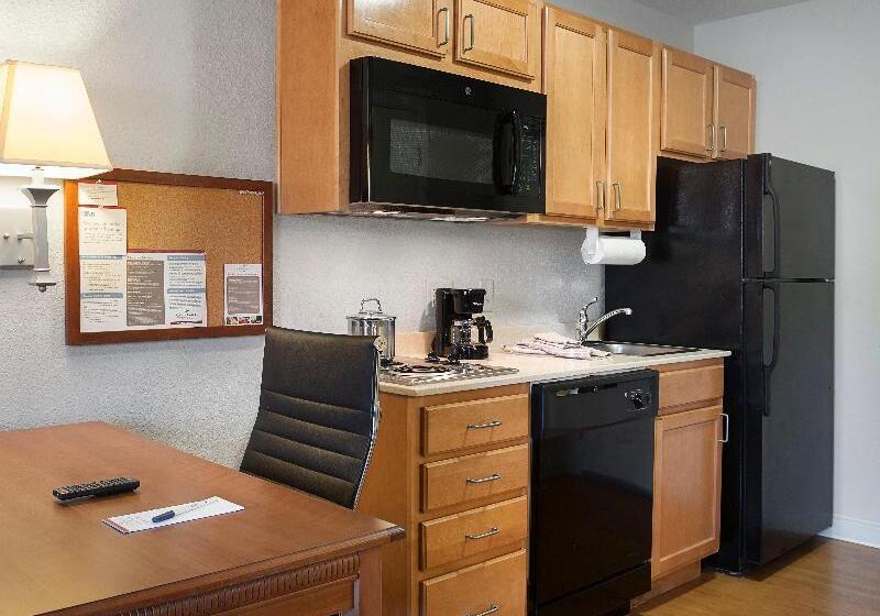 Студио Стандарт Кровать Кинг, Candlewood Suites Savannah Airport, An Ihg