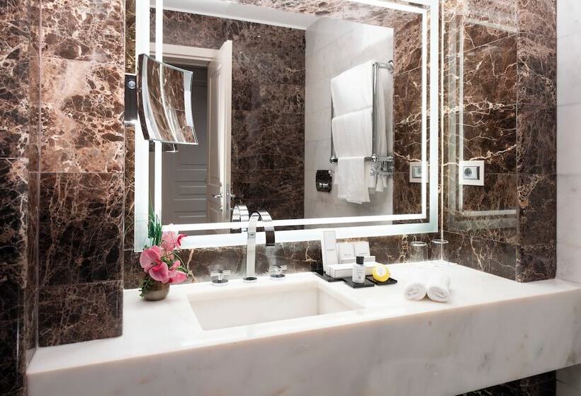 اتاق پرستیژ, The First Arte   Preferred Hotels & Resorts
