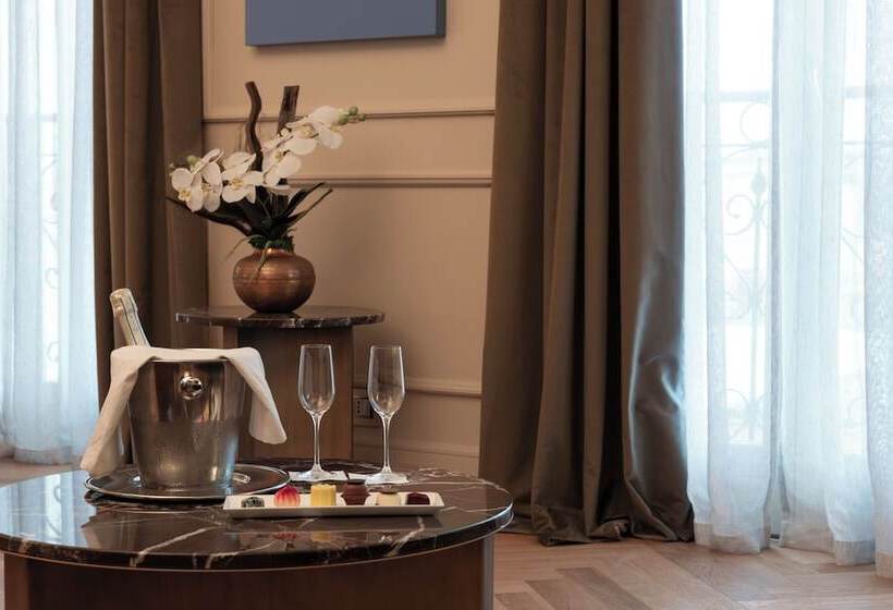 سوییت جونیور, The First Arte   Preferred Hotels & Resorts