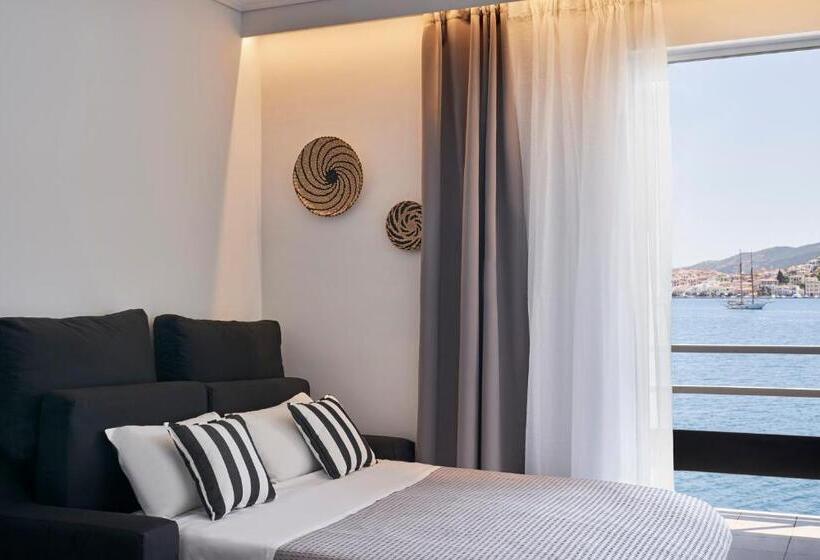 Полулюкс Вид на Море, Xenia Poros Image