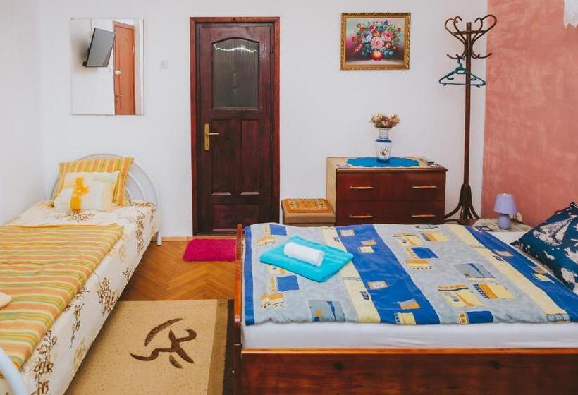 اتاق لوکس, Casa Vinco Vici