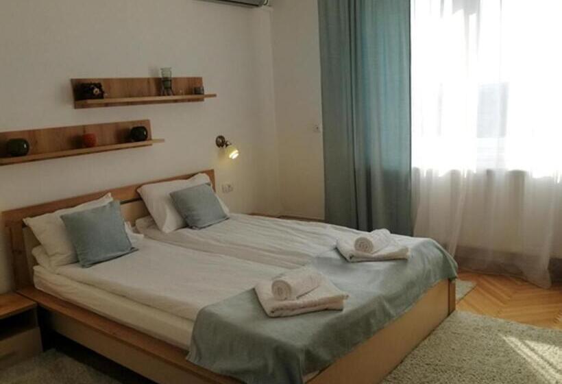 스탠다드 룸, Check In Kaya