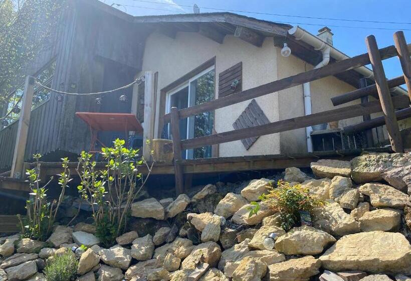 Номер Deluxe, La Chambre D Hotes De Marie Indépendante Et Sa Terrasse Avec Vue Panoramique Proche Alpes Mancelles
