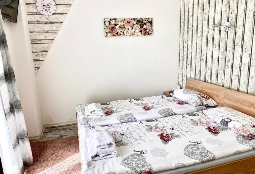 חדר סטנדרט, Riedwirtshaus
