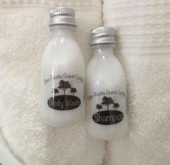 디럭스 트리플 룸, Deo Resta Guest Lodge