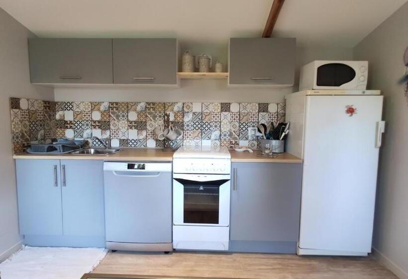 Дом 1 Спальня, Domaine De L Hôtel Au Franc