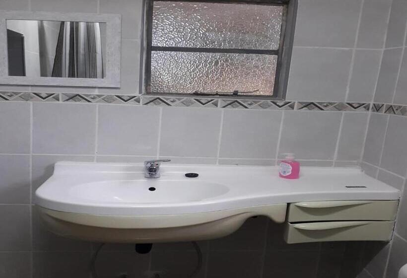 חדר סטנדרט, Aandrus Bnb