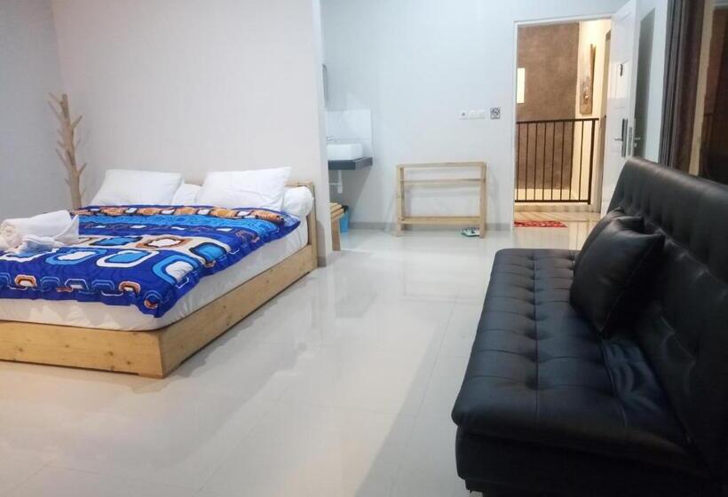 Семейный Номер, Fredelia Homestay