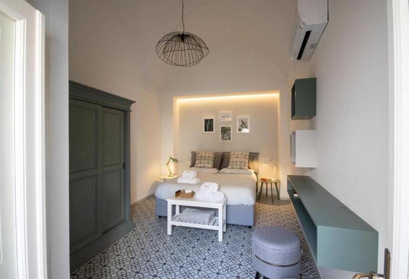 Номер Стандарт с Террасой, Carlo Alberto Room