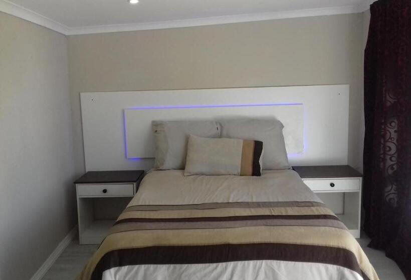 Номер Deluxe, High View Accommodation