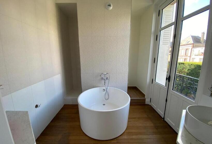 Номер Deluxe, Maison Blanche Chartres   Maison D Hôtes 5 étoiles