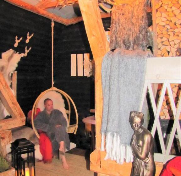 Семейный Номер, B&b Uniikki Majoitus Maalaisidyllissä