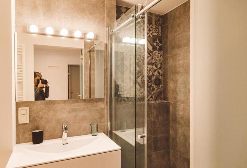 Студия Deluxe, Hdc Nivelles Grand Place