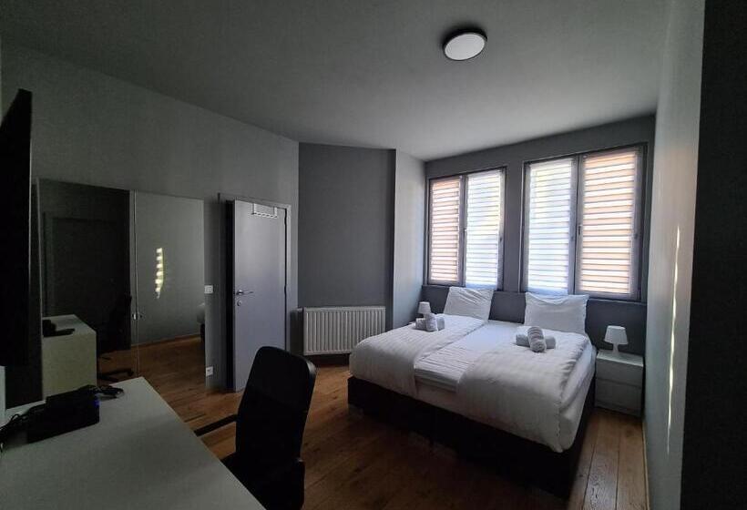 Студия Deluxe, Hdc Nivelles Grand Place