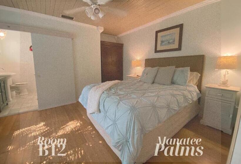 סוויטת ג'וניור נוף לגינה, Manatee Palms