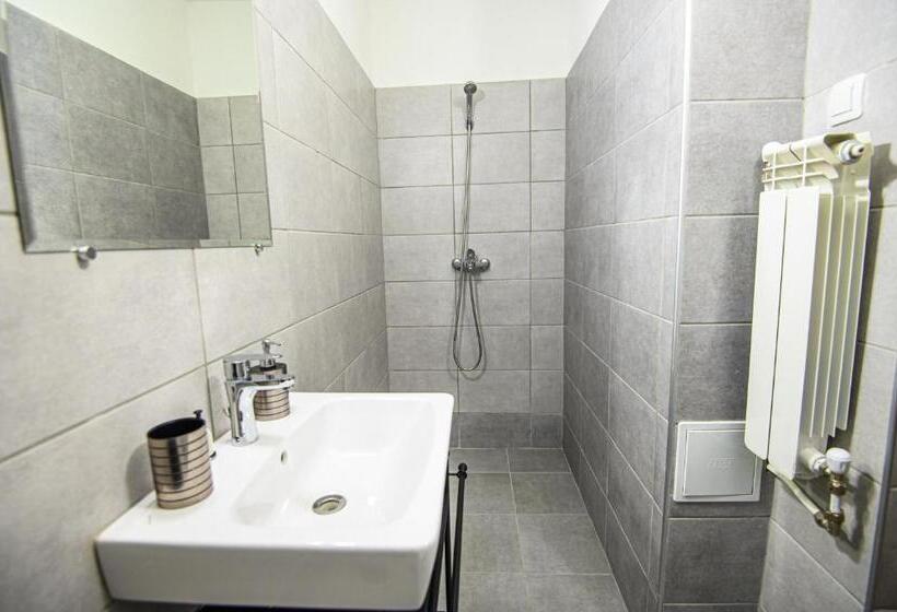 Quarto Estandar Vista Jardim, Guest House 7