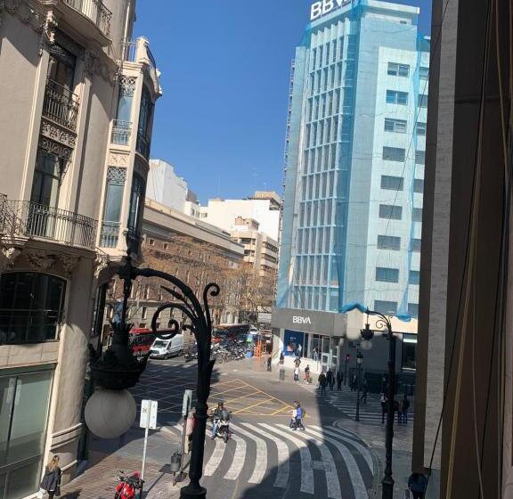 اتاق استاندارد با بالکن, Star Home