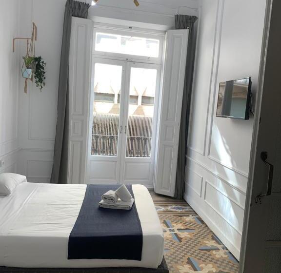 اتاق استاندارد با بالکن, Star Home