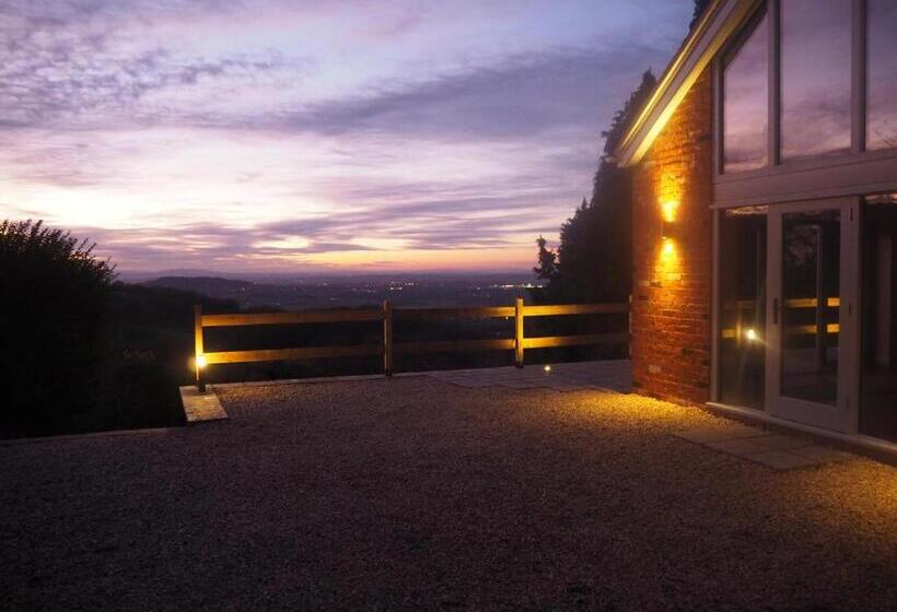 Апартаменты 1 Спальня с Террасой, Cheltenham View Lodge