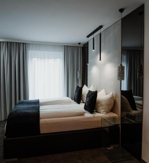 Quarto Quádruplo Estandar, The Place Boutique & Design Hotel Flachau