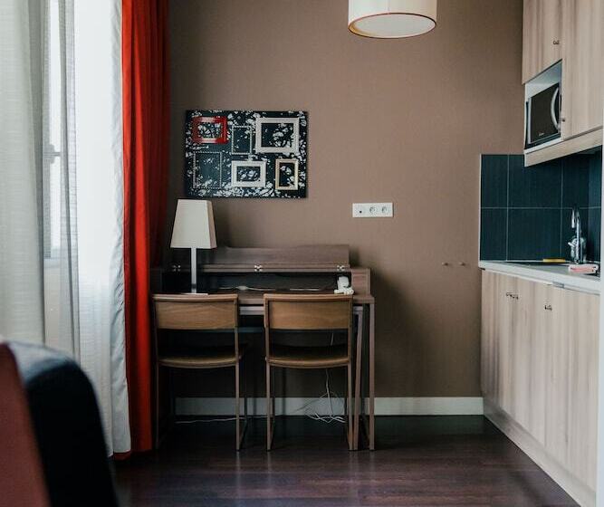 Студия Стандарт, Comfort Aparthotel Saint Etienne
