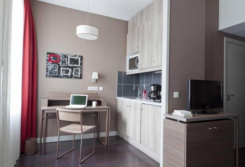 Студия Стандарт, Comfort Aparthotel Saint Etienne