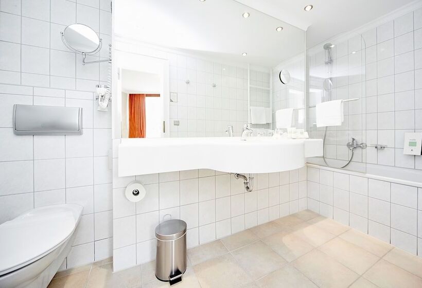 Номер Deluxe, Cliff Hotel Rügen