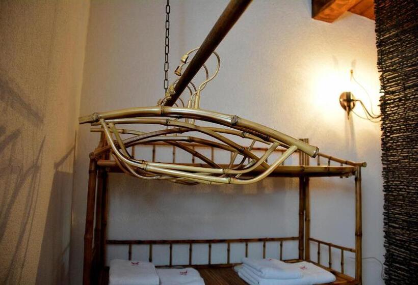 Классический Номер, Momini Dvori Boutique Guest House