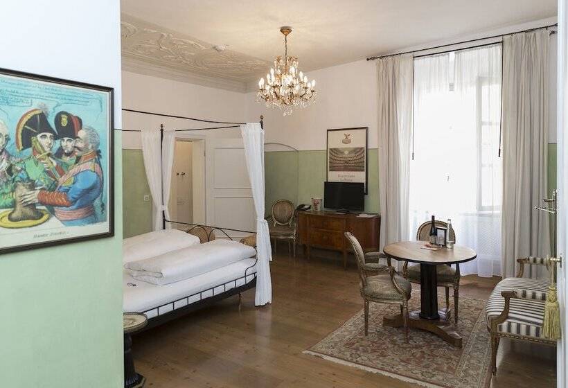 Номер Стандарт, Orphee  Großes Haus