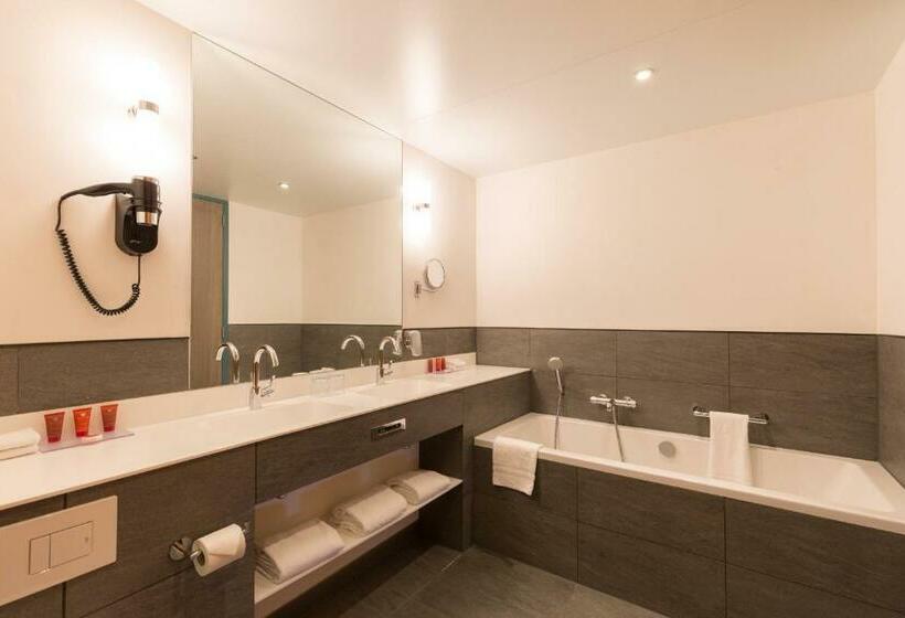 غرفة إدارية سرير كينج, Leonardo Hotel Amsterdam Rembrandtpark