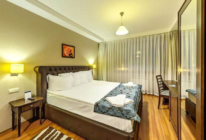 Полулюкс, Regnum Bansko Ski Hotel & Spa