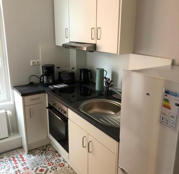 Quarto Triplo Deluxe, Meierstrasse